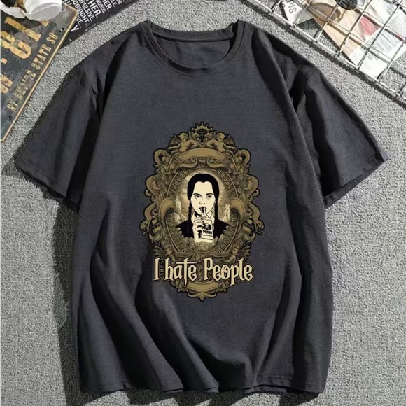 🖤WEDNESDAY 🖤GRAFIC TEE🖤 - Picture 6 of 7